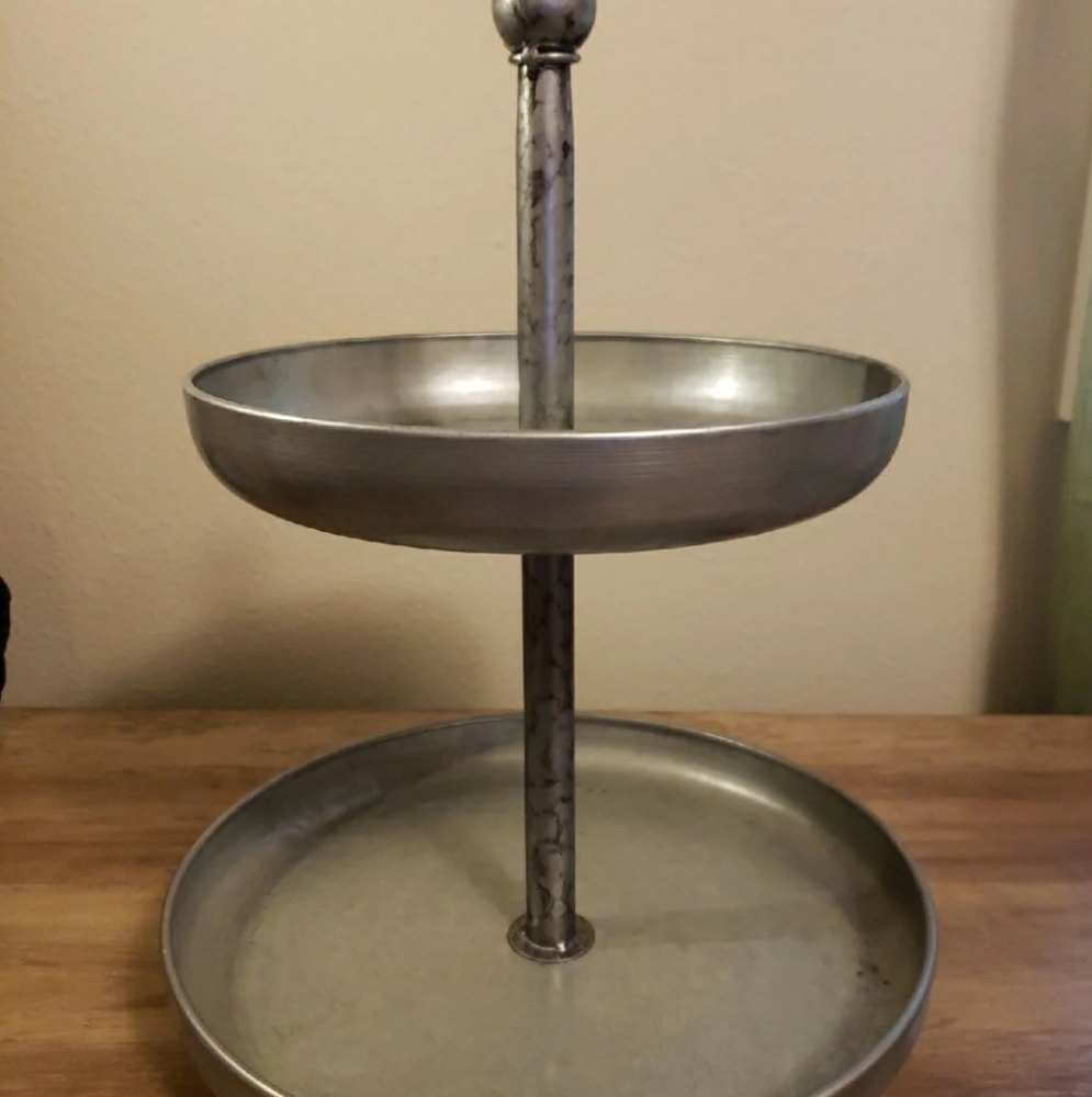 NEW Galvanized 2 Tier Tray